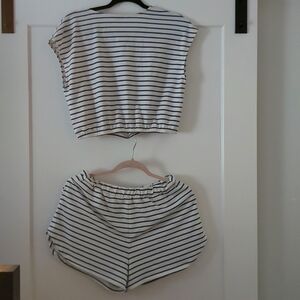 Women's/Teens Size M Crop Top & Short Striped Set - clearance sale!!